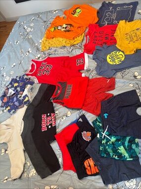 21 Pieces Athletic shorts Tops and other clothing for 12-24 months old Boys